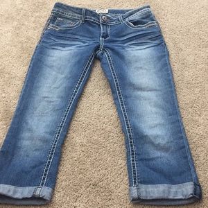 Mudd Capri denim jeans